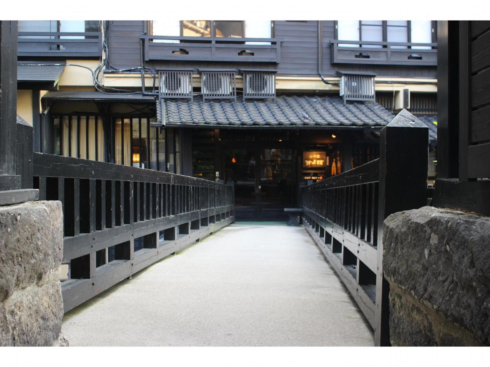 Hotel Kurokawa Onsen Yama No Yado Shinmeikan Minamioguni Exterior foto